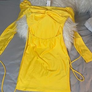 Split yellow mini dress